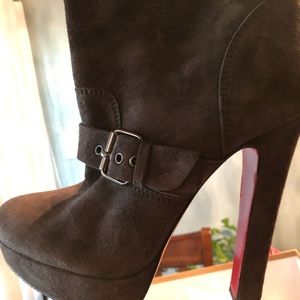 Meet your Posher, Arlene